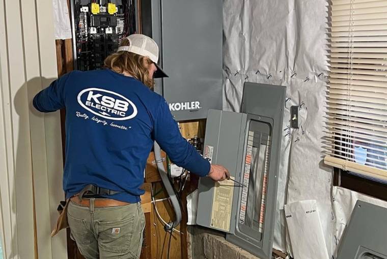 Electrician panel upgrades Coventry CT