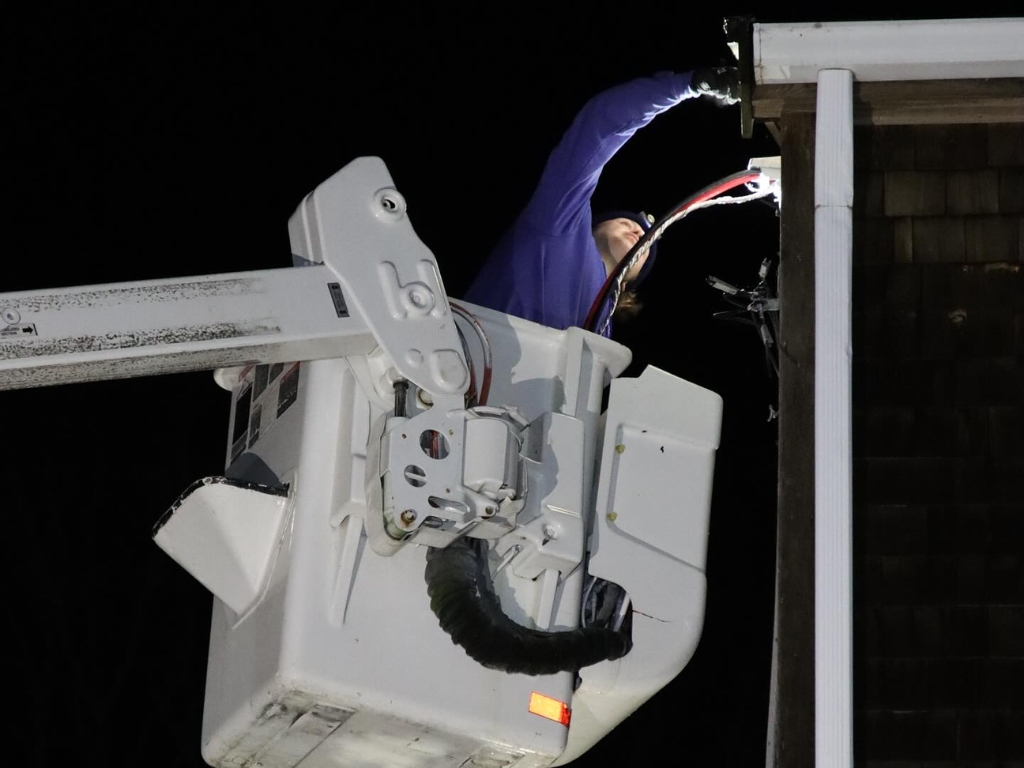 KSB Electric 860 854 3772 59 Loomis Rd, Bolton, CT 06043 emergency electrician